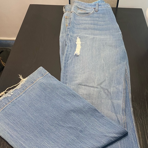 Barely Used Kimes Ranch Jeans!! - Picture 4 of 8